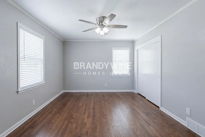 4668 Priscilla Ave — Photo 6