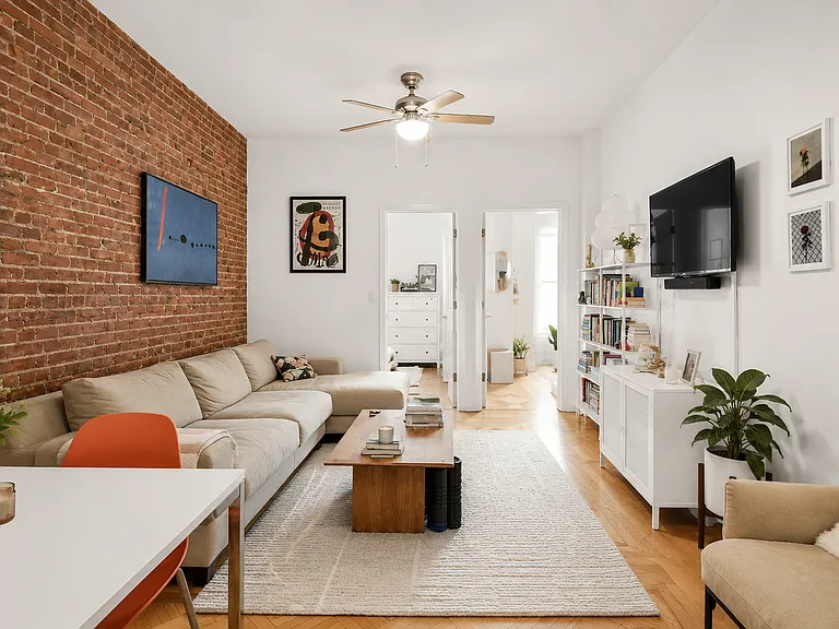 268 Smith St #2 — Photo 1