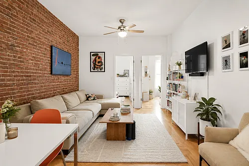 268 Smith St #2 Photo 1