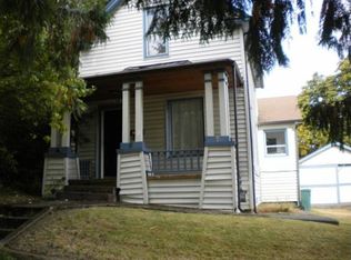 914 N 81st St, Seattle, WA 98103