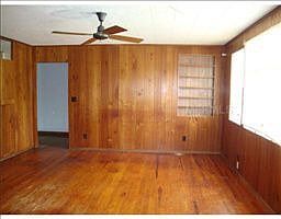 4th image of 12715 Noreast Lake Dr