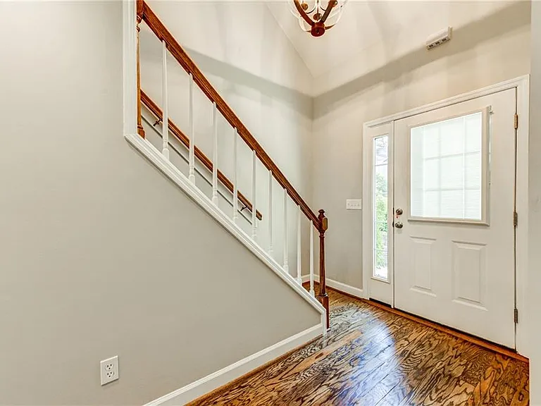 1302 Defoors Lndg NW — Photo 17