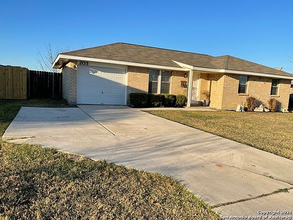 2nd image of 203 Meadow Dr