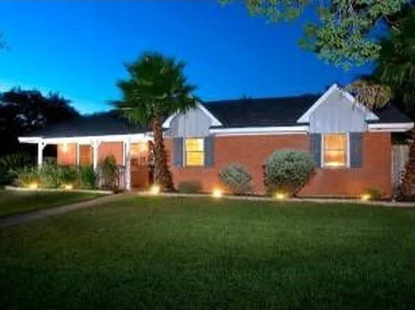 2710 Greenlawn Pkwy, Austin, TX 78757
