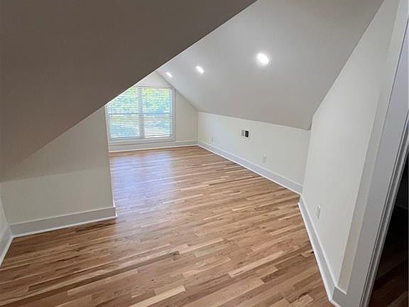 3rd image of 1511 Belmont Ave SW