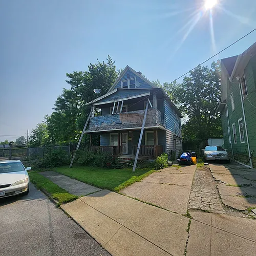 2847 E 98th St #1/2 Photo 1