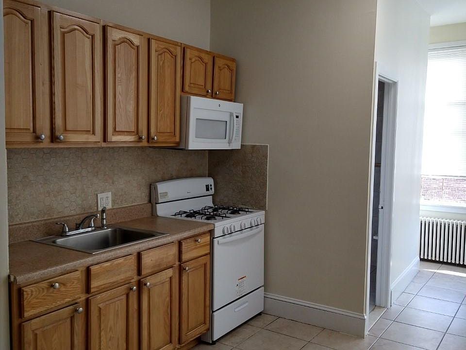 1st image of 8603 101st St #2