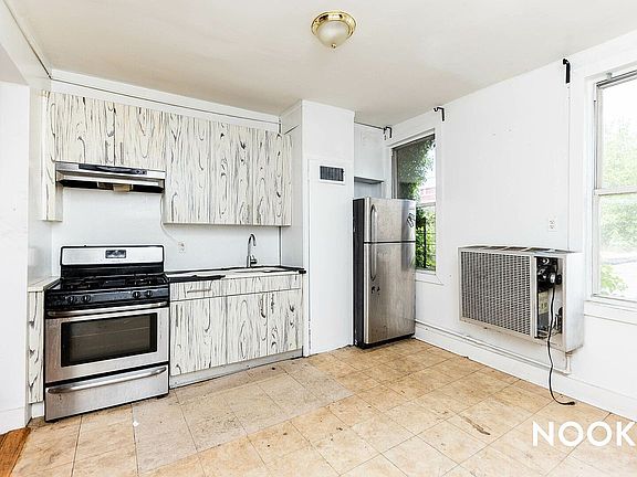 5th image of 47 Bartlett St #2F