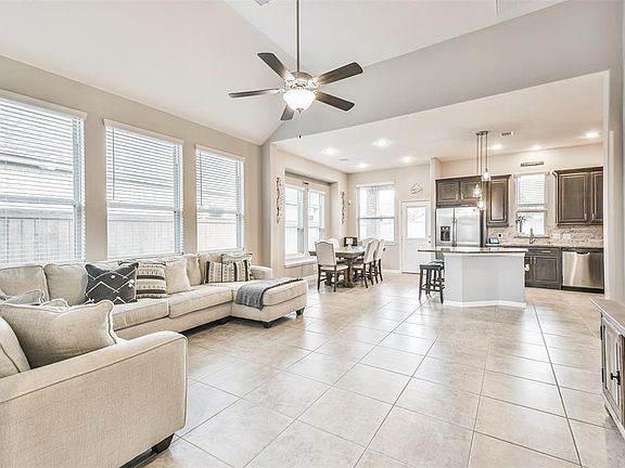 4th image of 15514 Lake Meridian Drive