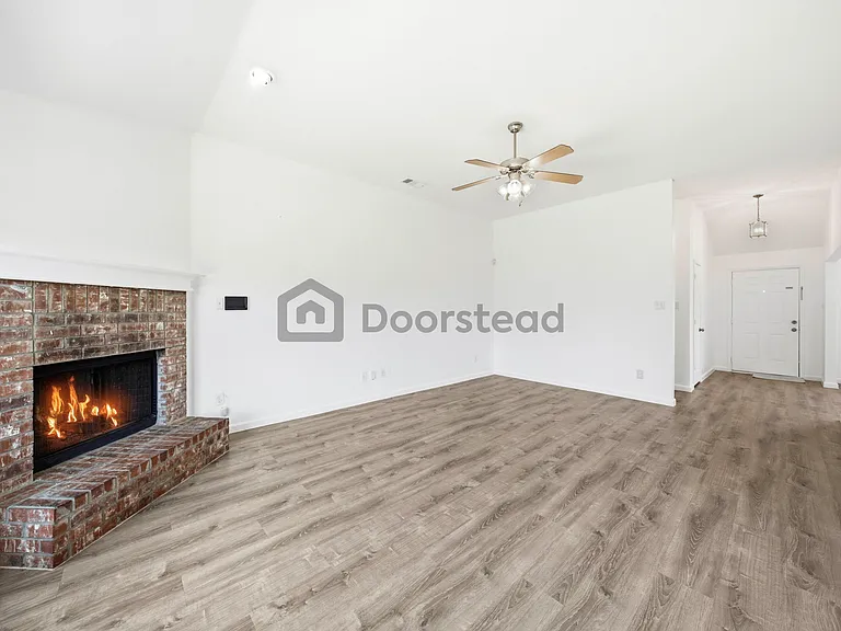 108 Cherokee Dr — Photo 21