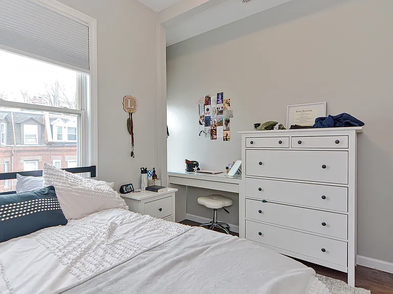 347 E 8th St #2 — Photo 10