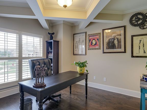 5th image of 3276 Burris Dr