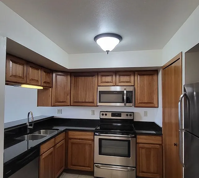 Sauk Creek Apartments — Photo 28