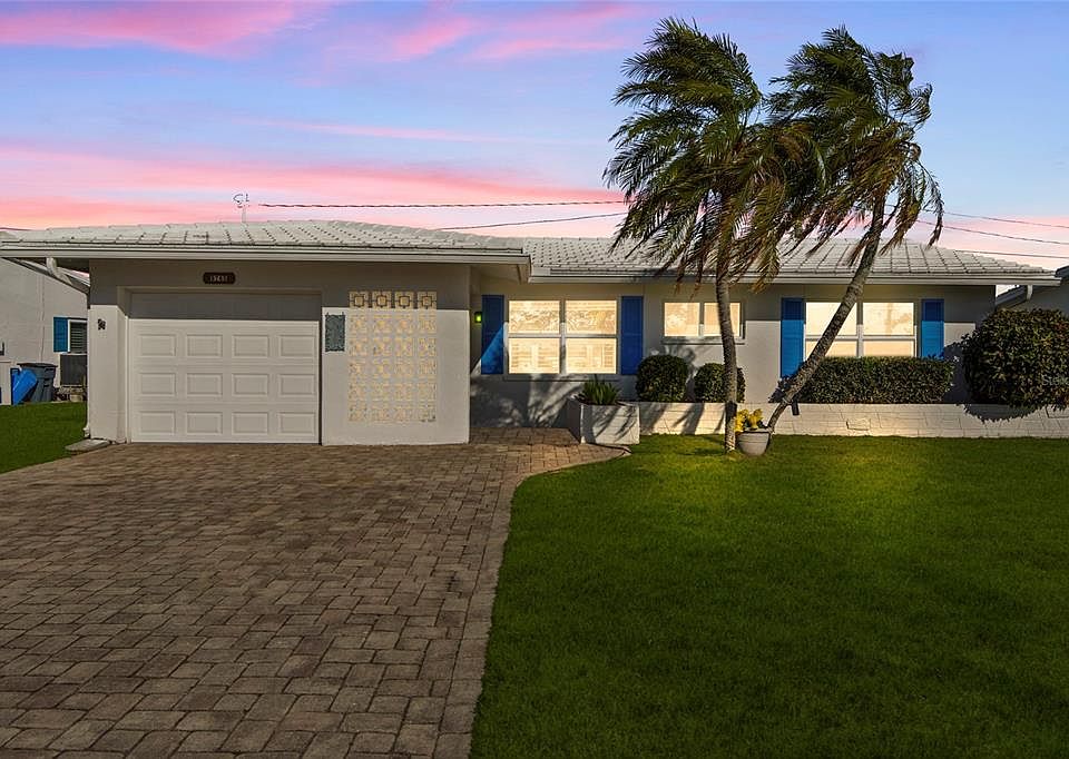 1st image of 9785 MAINLANDS BOULEVARD W #1-B