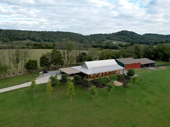 164 Rob Roy Ln, Auburntown, TN 37016