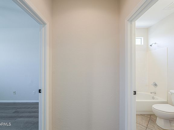 4th image of 43594 W BRAVO Court