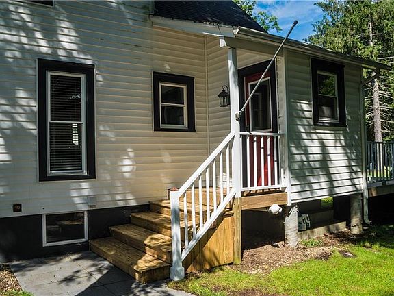 3rd image of 45 Elizabeth St