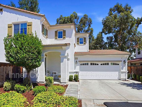 2nd image of 2282 Acero Ct