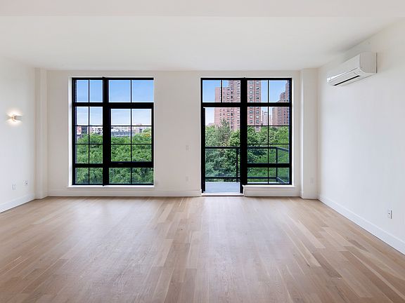 3rd image of 25 Bruckner Blvd #3PQ