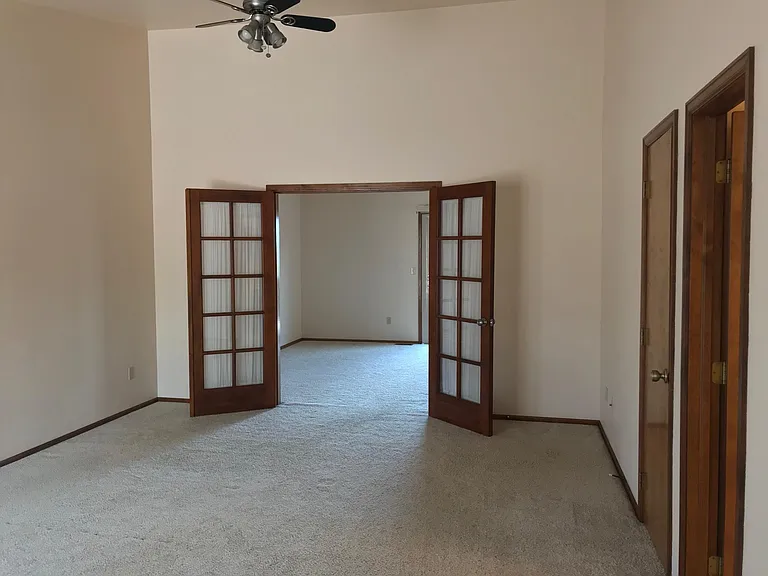 5292 Cracker Barrel Cir — Photo 24