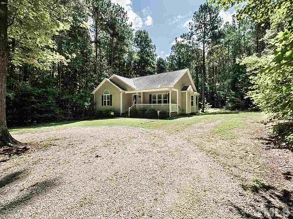 2nd image of 558 Lockwood Dr