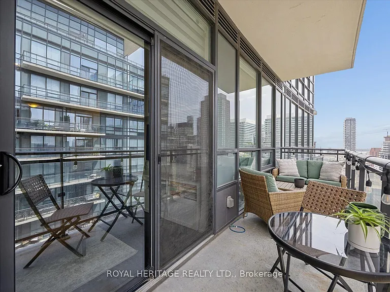 460 Adelaide St E #Penthouse 122 — Photo 30