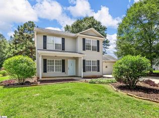 420 Gibbs Rd, Wellford, SC 29385