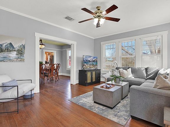 3rd image of 408 Cross Mountain Dr
