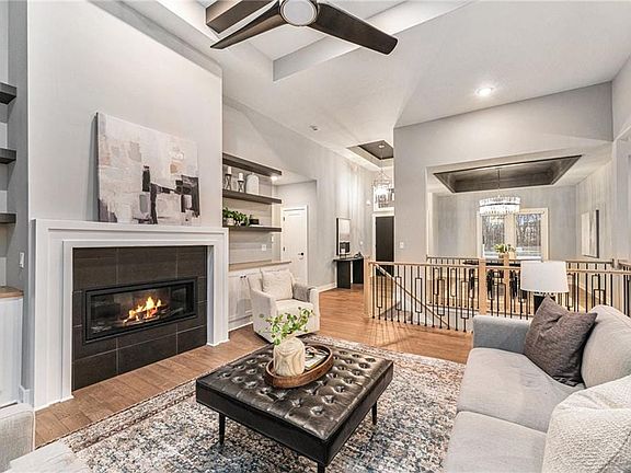 5th image of 8689 NE Shoal Creek Valley Dr