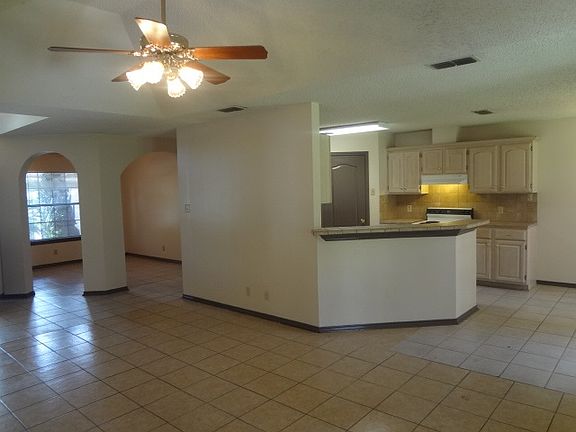 2nd image of 1530 Serene Dr