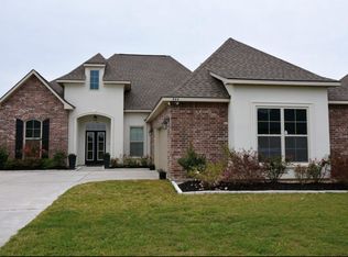 344 Victoria Lights Ln, Broussard, LA 70518