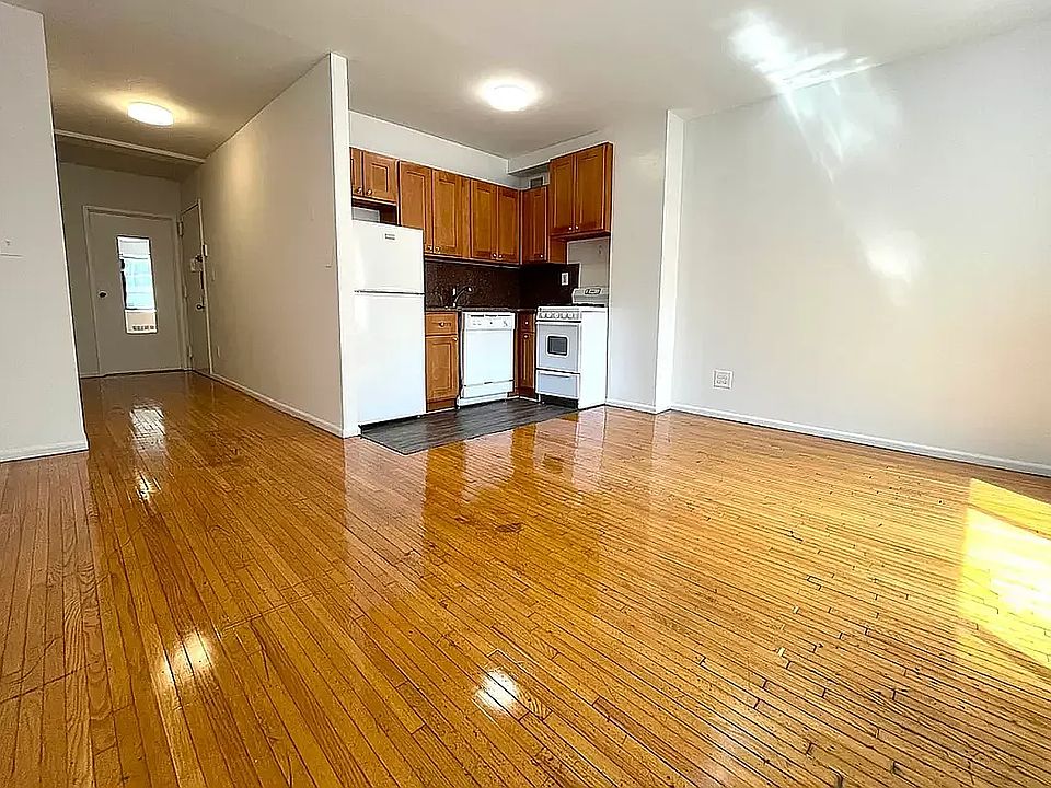 1st image of 121 E 12th St APT 3J