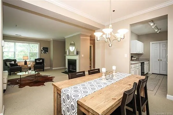 5609 Fairview Rd #6 — Photo 9