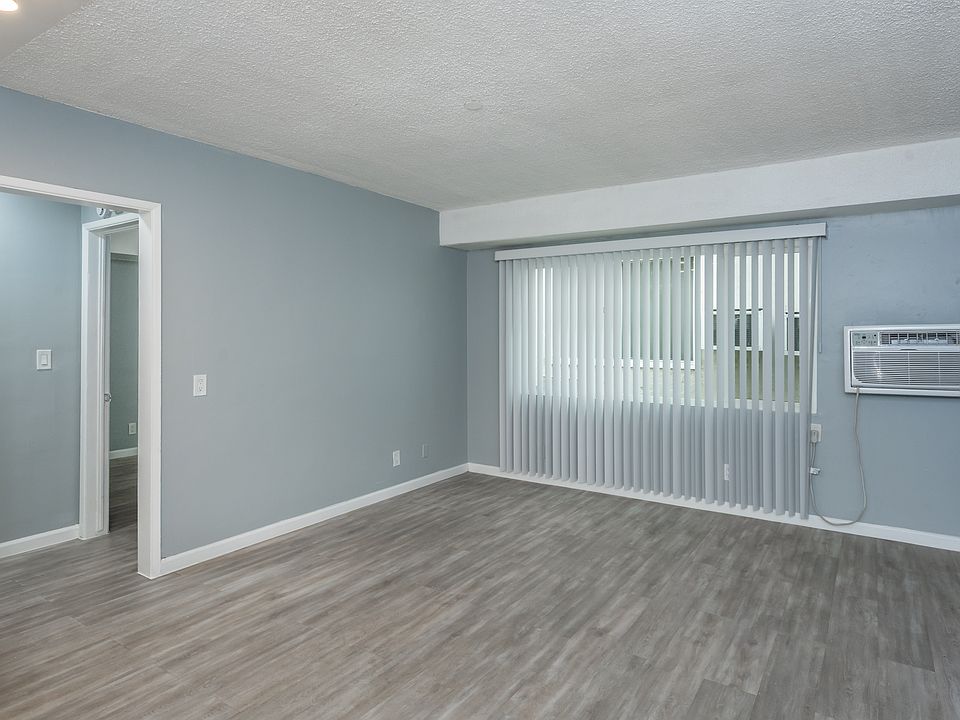 1st image of 1830 W Commonwealth Ave #1840-152