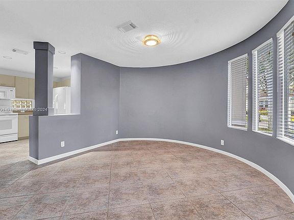 4th image of 4776 NW 6th Pl