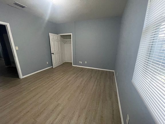 2nd image of 3910 SE 17th Ave APT 7