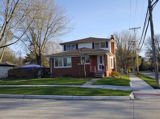 22800 Colony St, Saint Clair Shores, MI
