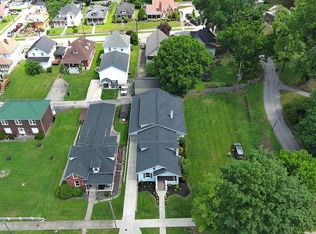 109 3rd St, Paintsville, KY 41240