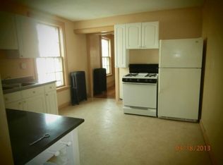 22 Cedar St APT 3, Taunton, MA 02780