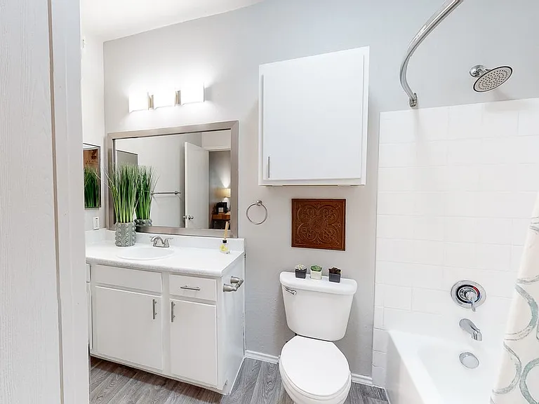 Sereno Park Apartments — Photo 67