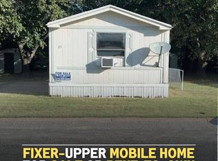 201 S Preston Rd #23, Burkburnett, TX 76354