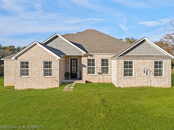 2nd image of 23288 Picturerock Rd