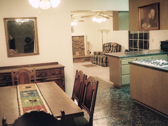 Dining/Kitchen