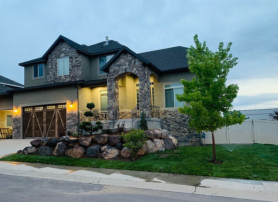 1st image of 4858 W Desert Sage Dr