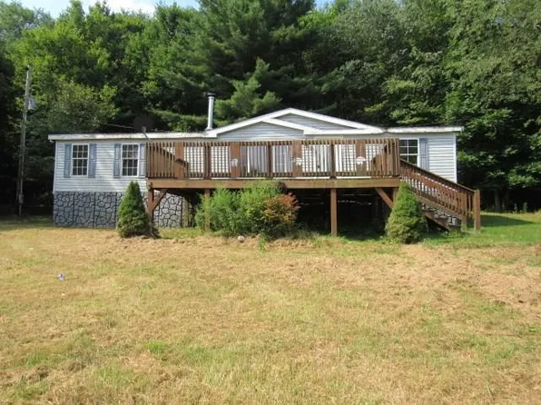 483 Gardner Rd, Friedens, PA 15541