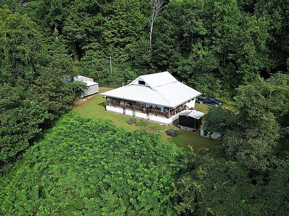 4th image of 867 Hill Ridge Rd