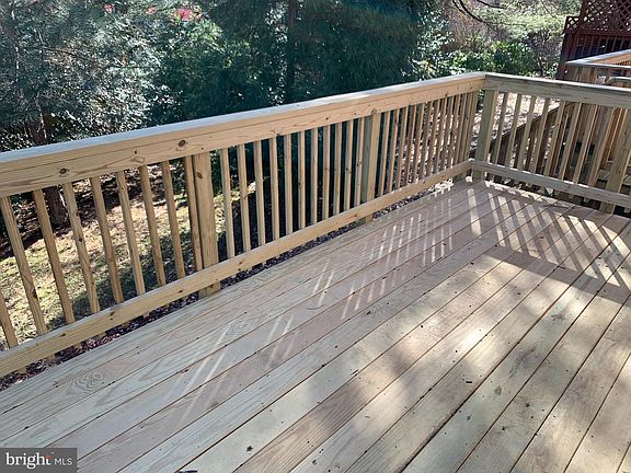4th image of 6725 Kenwood Forest Ln #43