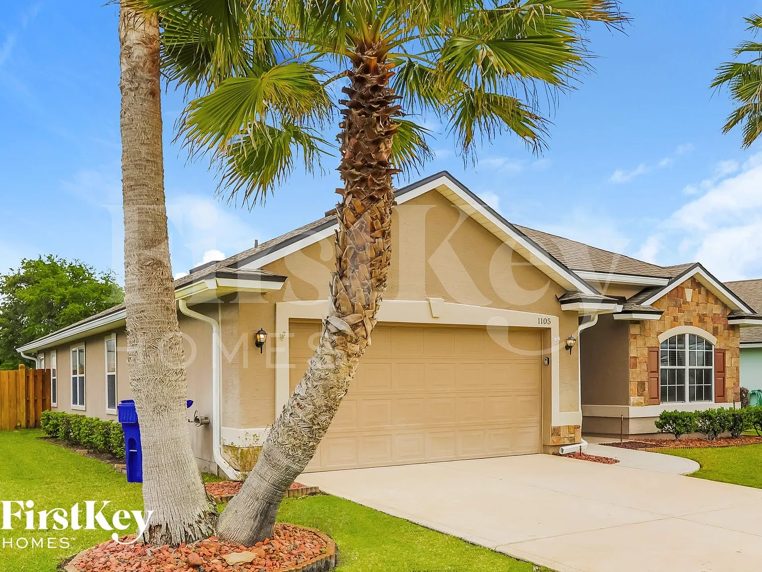 4 bed, 2.0 bath, 1689 sqft, $2,820 — Photo 3