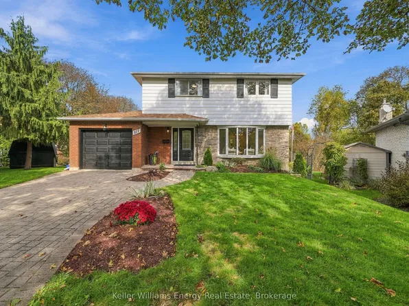 877 Capri Ct, Oshawa, ON L1H 1S2