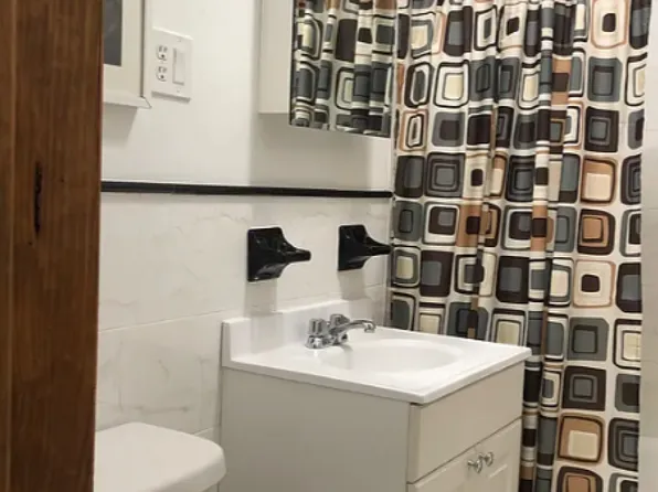 6 East 97th Street image 11 of 14